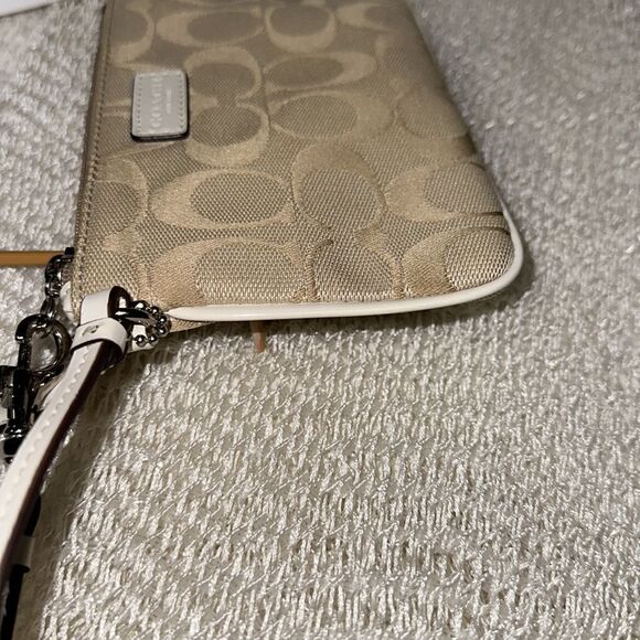 Coach C Signature Logo Light Brown Ivory Canvas Leather Combo Wristlet Wallet - Picture 5 of 10